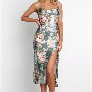 Petal & Pup Marea Green Floral Maxi Dress Size 4